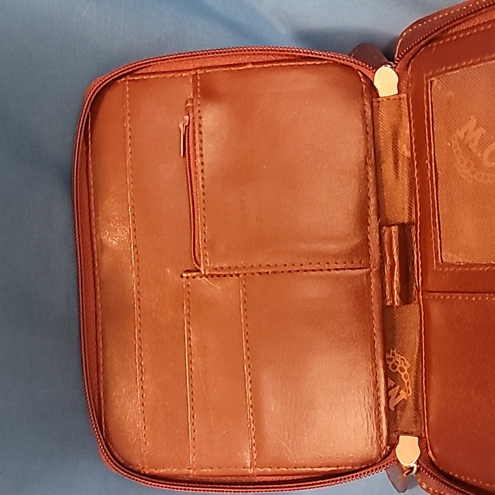 MC bag Elegant Brown Crocodile-Embossed - Picture 7 of 10